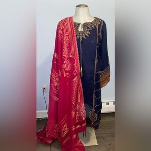 Maria B shalwar kameez whole suit